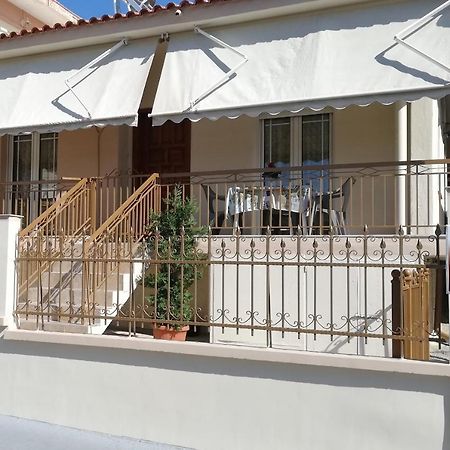 Nea Kallikrateia Periklis Houseヴィラ エクステリア 写真
