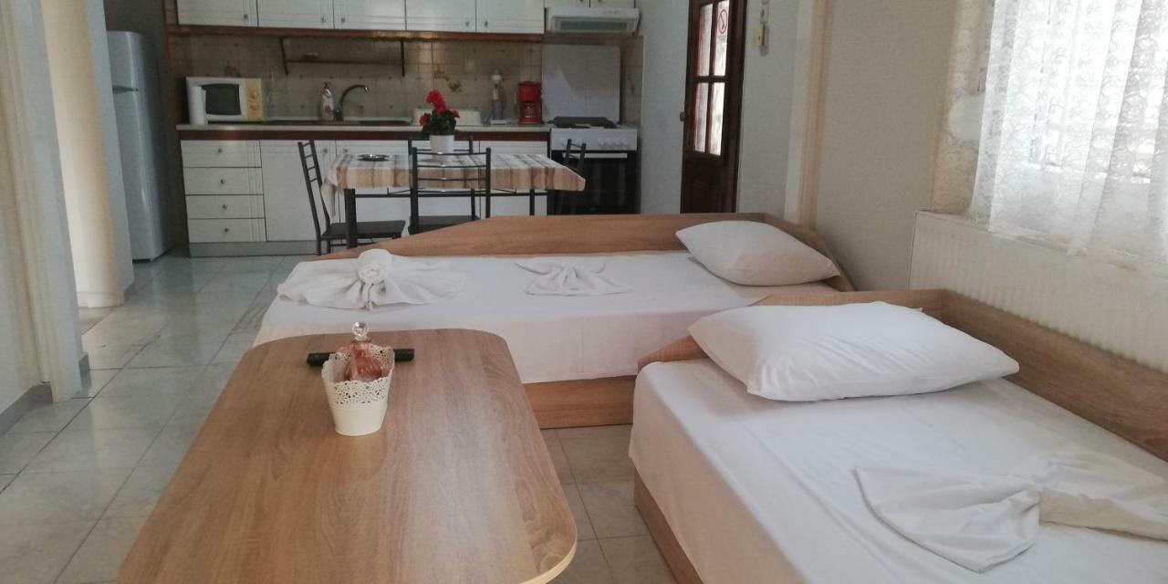 Nea Kallikrateia Periklis Houseヴィラ エクステリア 写真